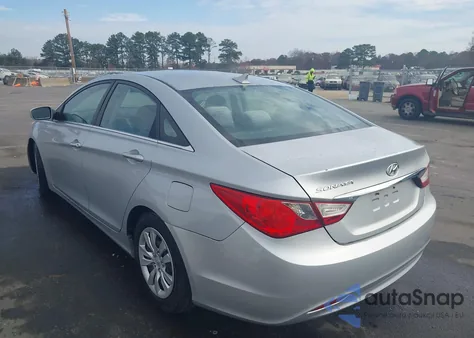 2011 Hyundai Sonata Gls from USA, damaged, VIN 5NPEB4AC5BH044467
